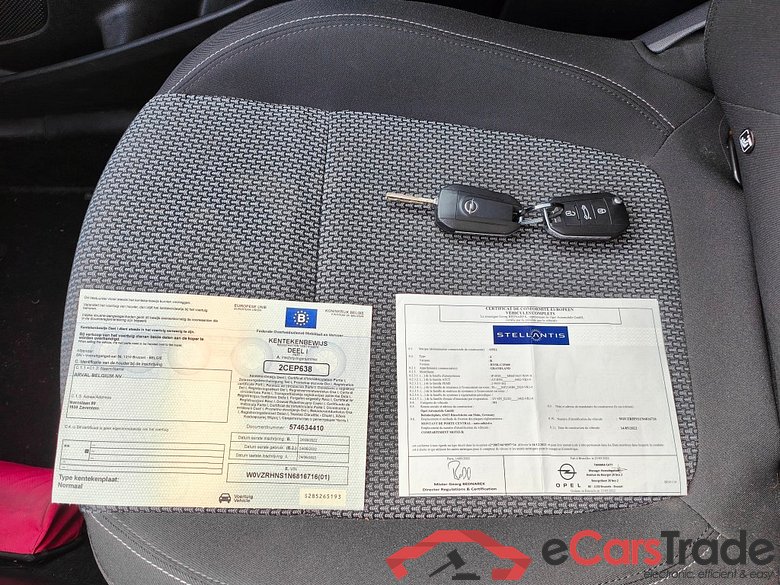 Opel Grandland 1.2 Turbo S/S MT6 GS Line 5d !! Damaged car !! #4