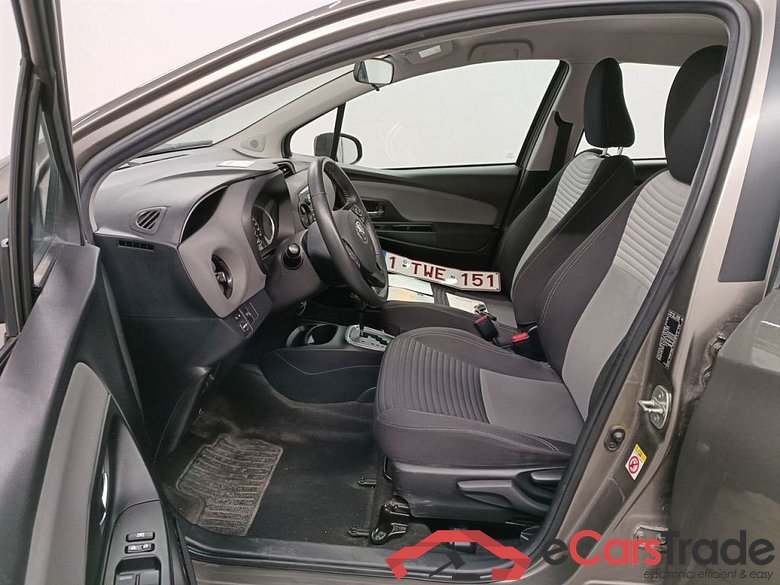 Toyota Yaris 1.5 VVT-i Hybrid Comfort e-CVT 5d #3