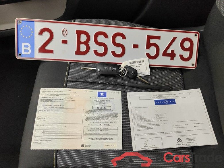 Citroën C3 1.2 PureTech 83 S&S MAN Shine 5d #4