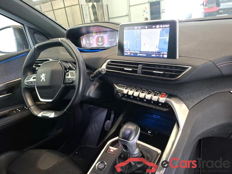 3008 GT Line 1.2 PureTech 130CV BVM6 E6d #5