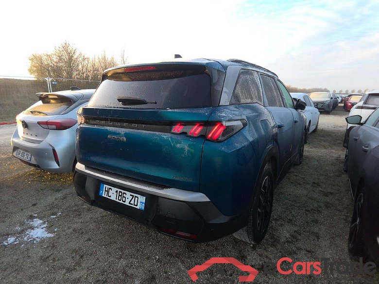 Peugeot 5008 Allure Hybrid 145 ch e-DCS6 #2