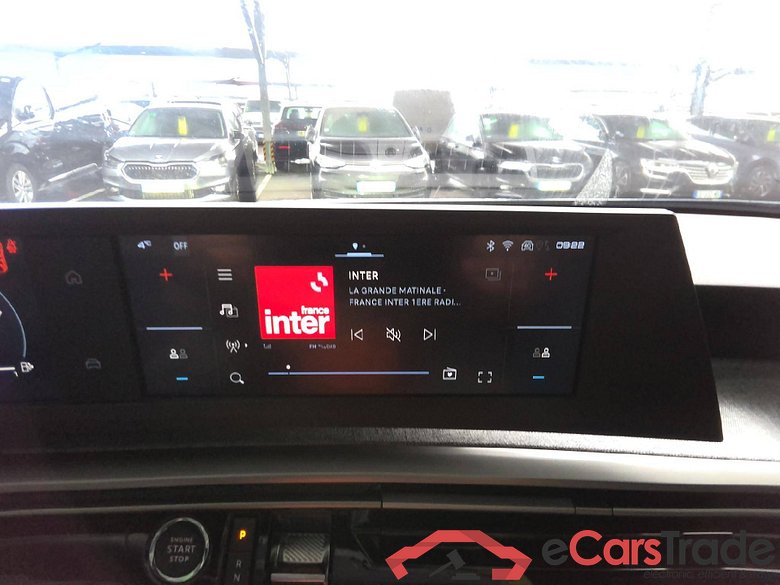 Peugeot 5008 Allure 5008 Hybrid 145 ch e-DCS6 #5