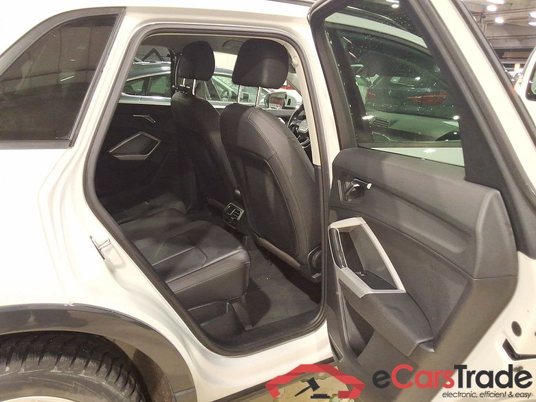 AUDI Q3 1.5 35 TFSI S TRONIC ADVANCED #5