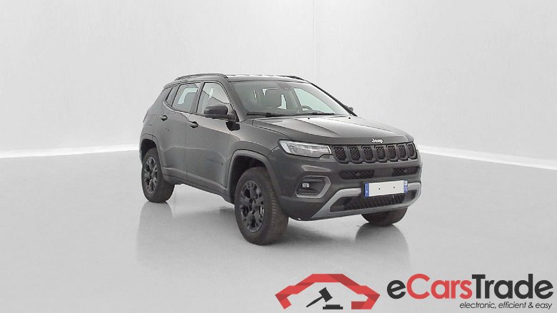 Jeep Compass Overland 1.3L Turbo Plug-in Hybrid (4xe) 240 hp