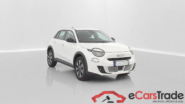 Fiat 600 Pop 1.2L Hybrid Turbo 145ch