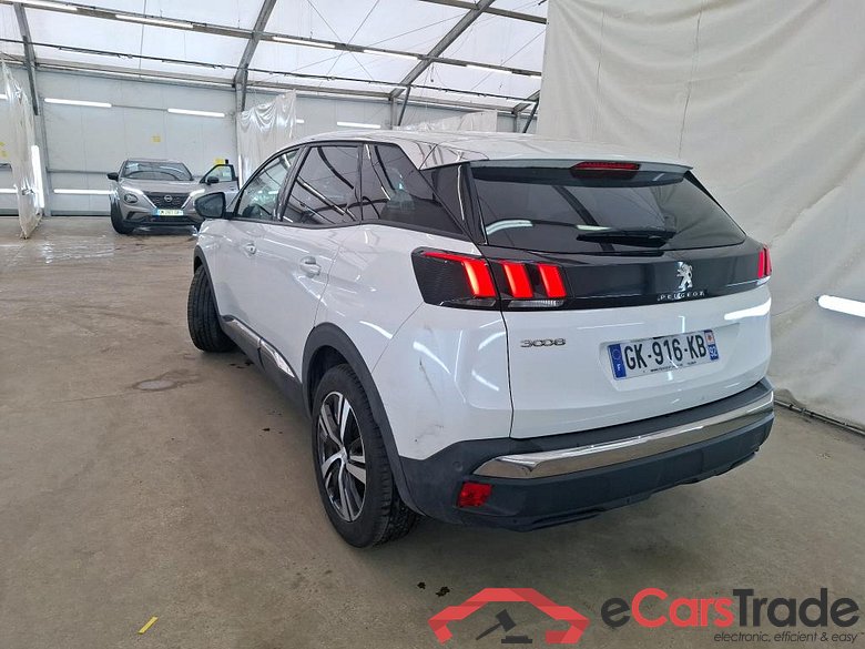 3008 II Allure Pack 1.2 PureTech 130CV BVA8 E6d #2