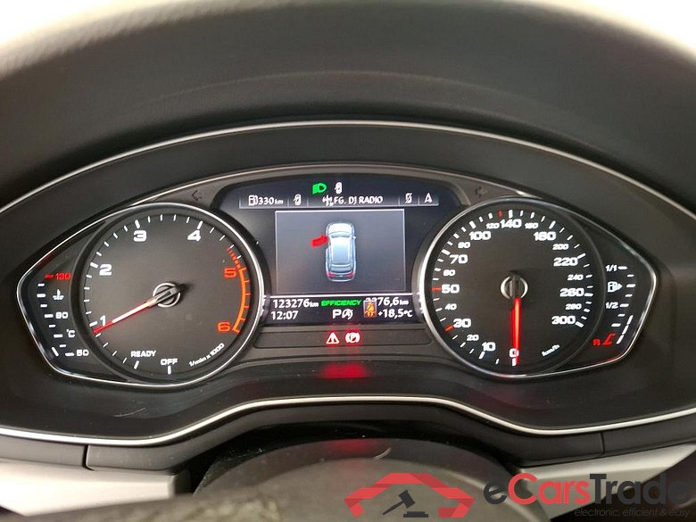 AUDI A4 Avant / 2019 / 5P / Break 35 TDI 163 S tronic Business line #6