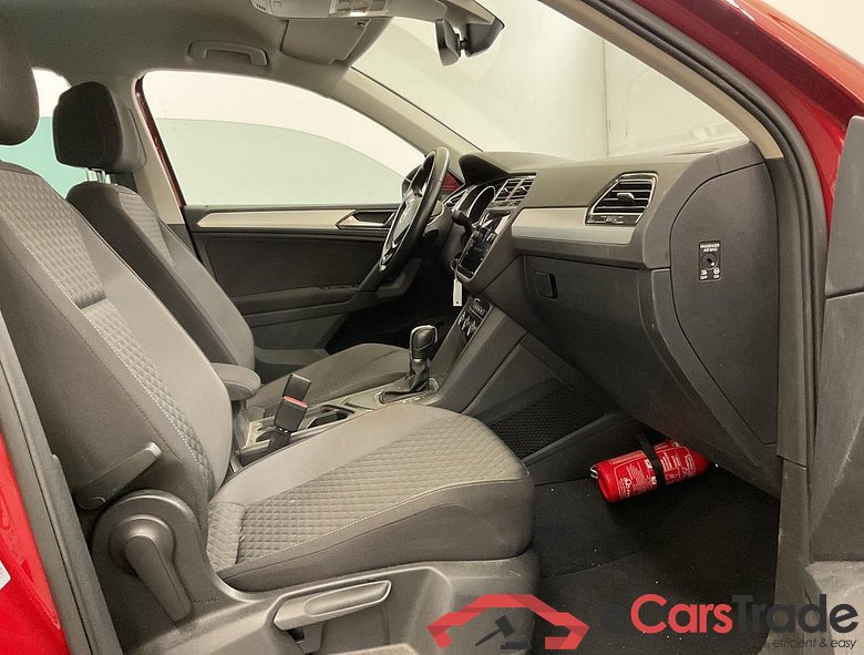 VOLKSWAGEN Tiguan 1.4 TSI ACT 110 kW (150 ch) 6 vitesses DSG #6