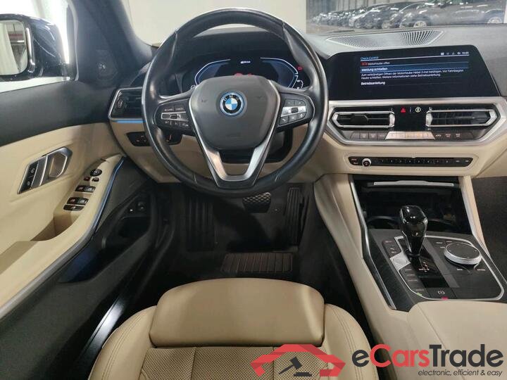 BMW 3 Reeks Touring 3 Reeks Touring 320e (150 kW) (PHEV) 150kW/204pk  5D/P Auto-8 #5
