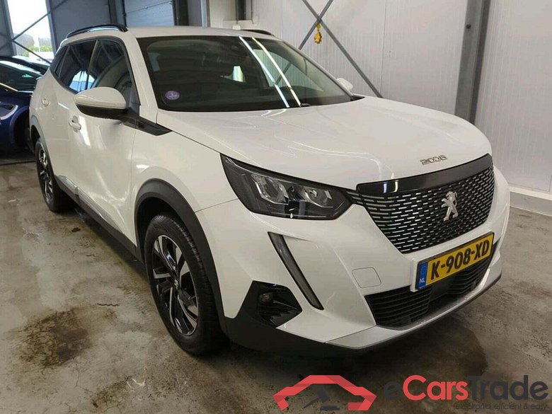 PEUGEOT 2008 1.2 PureTech Allure #5