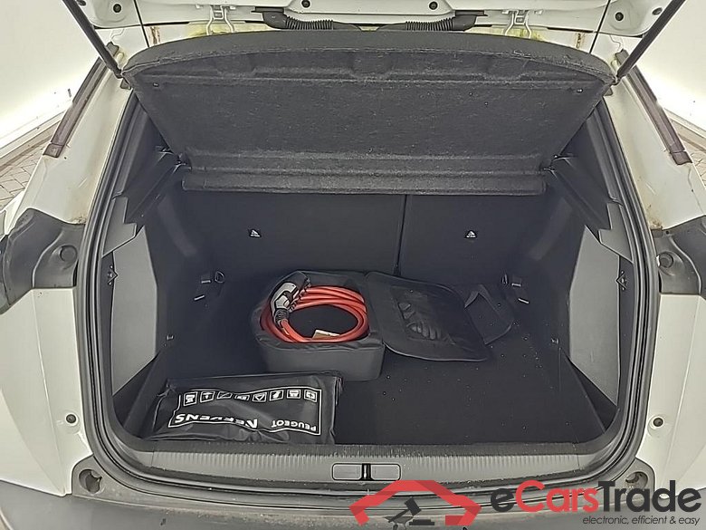 PEUGEOT e-2008 Active Pack EV 50kWh 136 5D #5