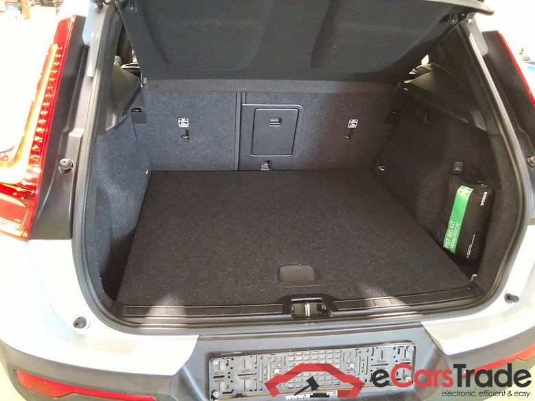 VOLVO XC40 1.5 T5 RECHARGE GEARTR. INSCRIPTION EXPR #3