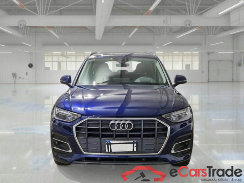 AUDI Q5 / 2020 / 5P / SUV 35 TDI BUSINESS S TRONIC #6