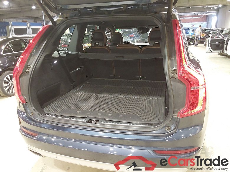 VOLVO XC90 2.0 B5 D AWD GEARTRONIC MOMENTUM PRO 7PL #3