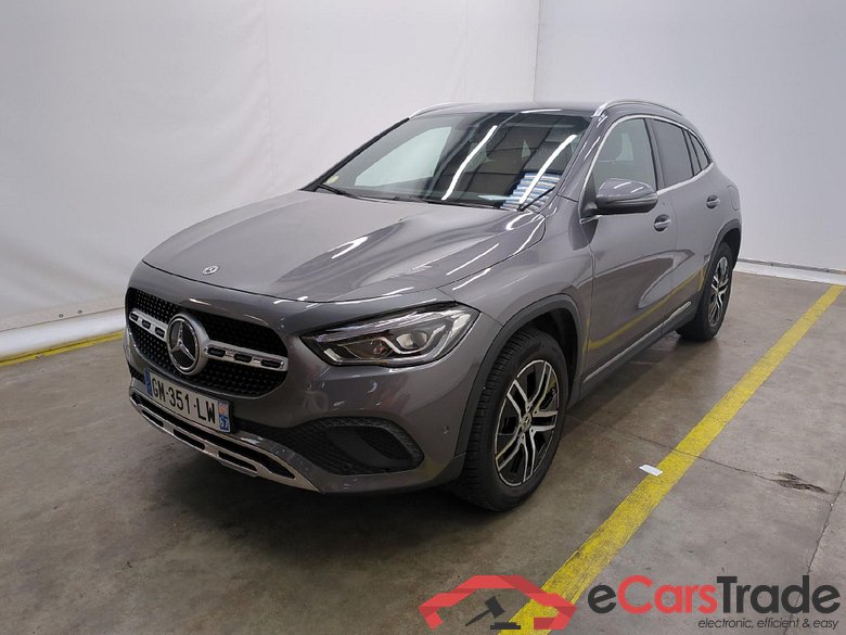 MERCEDES-BENZ GLA / 2020 / 5P / SUV 2.0 GLA 200 D BUSINESS LINE DCT