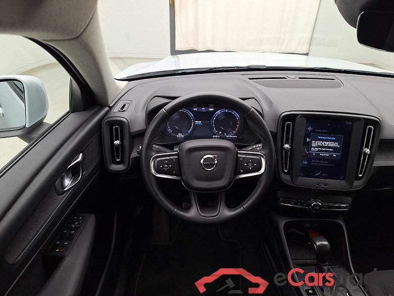 Volvo, XC40 '17, Volvo XC40 T2 Momentum Core 5d #5