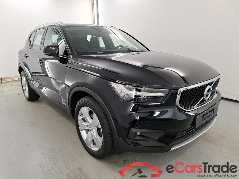 VOLVO XC40 1.5 T2 MOMENTUM PRO #2