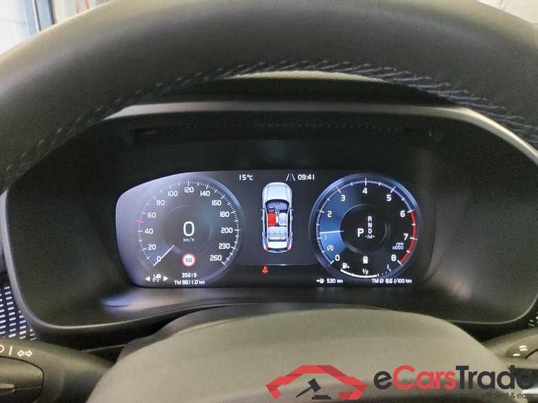 Volvo XC40 (2017->) DE - SUV5 B4 2WD EU6d, R-Design (EURO 6d), 2020 - 2022 #6