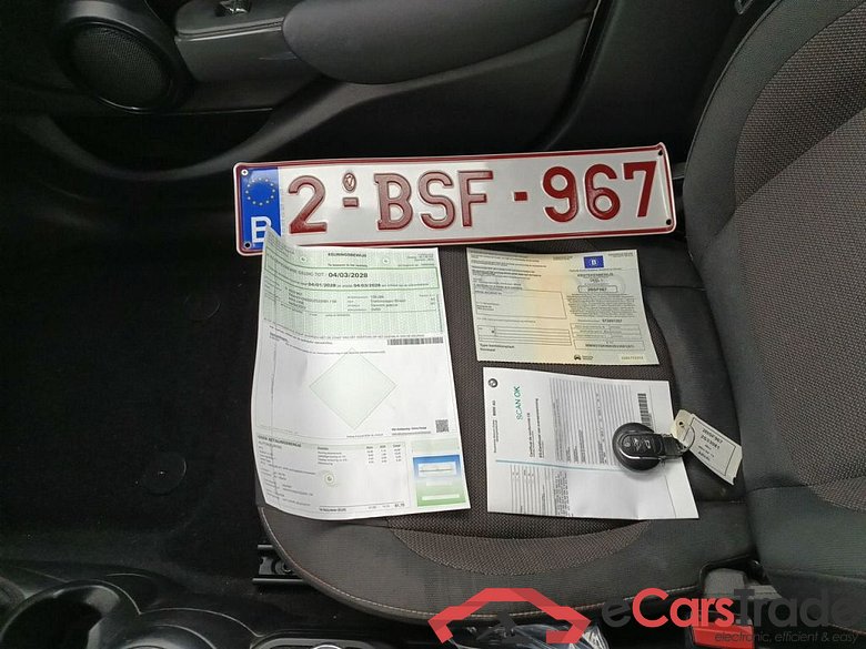 Mini 5 door One Aut. 5d #4