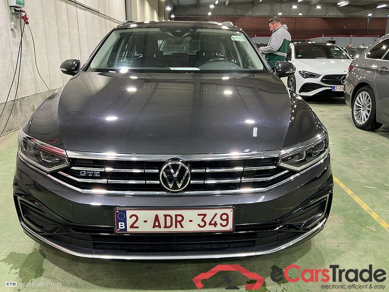 VOLKSWAGEN Passat 1.4 TSI MSQ VARIANT GTE BUSINESS #2
