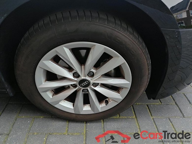 AUDI A3 Limousine 81 kW #6