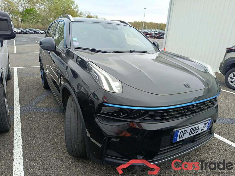 Lynk Co 01 1.5i Plug-In Hybrid Aut. Pano LED Virtual ACC Navi Infinity KeylessGo Camera 360 Klima PDC ... #2