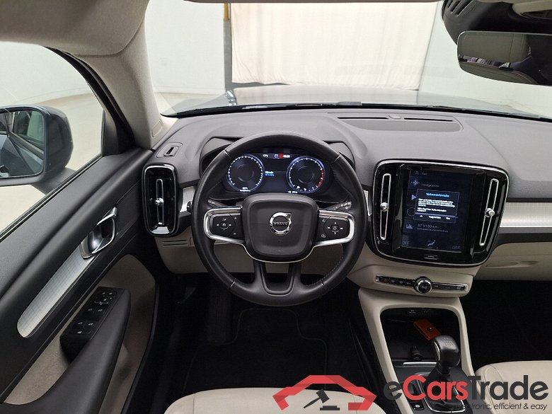Volvo, XC40 '17, Volvo XC40 T3 Momentum Pro 5d #5