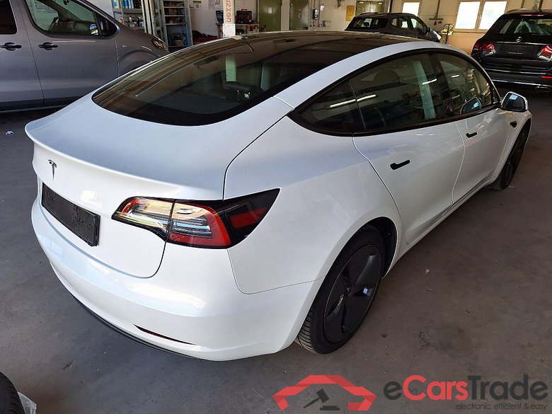TESLA Model 3 RWD Hinterradantrieb 4d 239kW #2