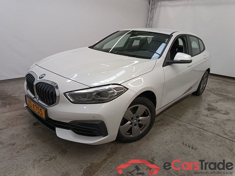 BMW 1 Reeks Hatch 118iA (100 kW) 5d