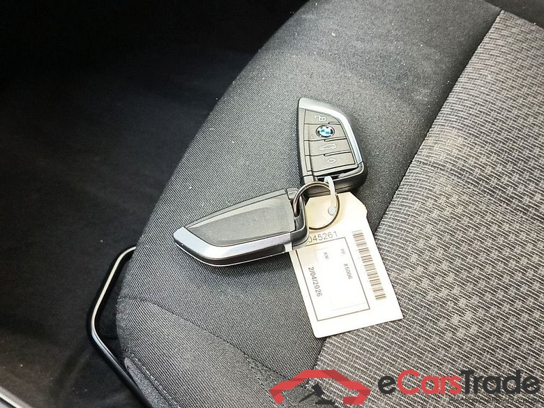 BMW 1 Reeks Hatch 118iA (100 kW) 5d #4