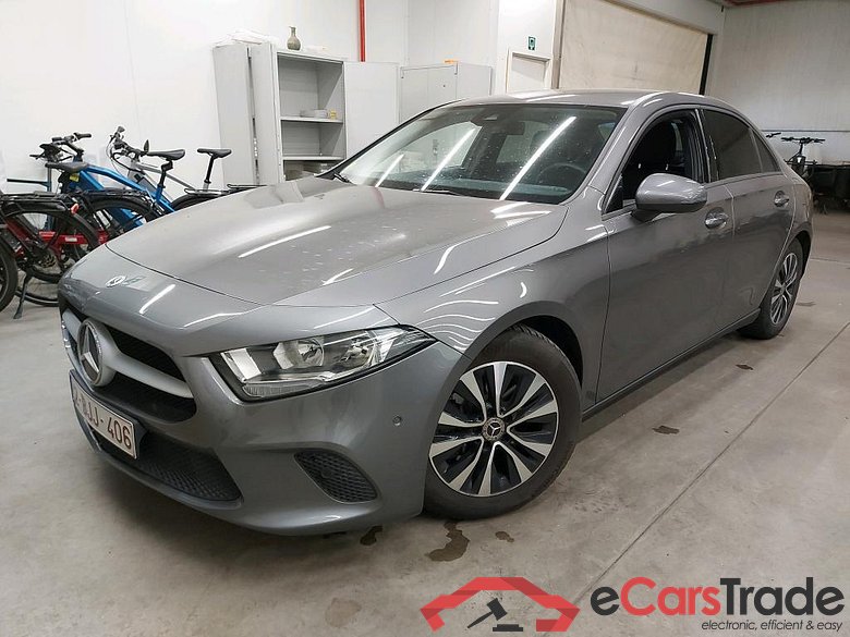 MERCEDES - MER A BERLINE 180d 116PK 8G-DCT Business Solution Essential Plus