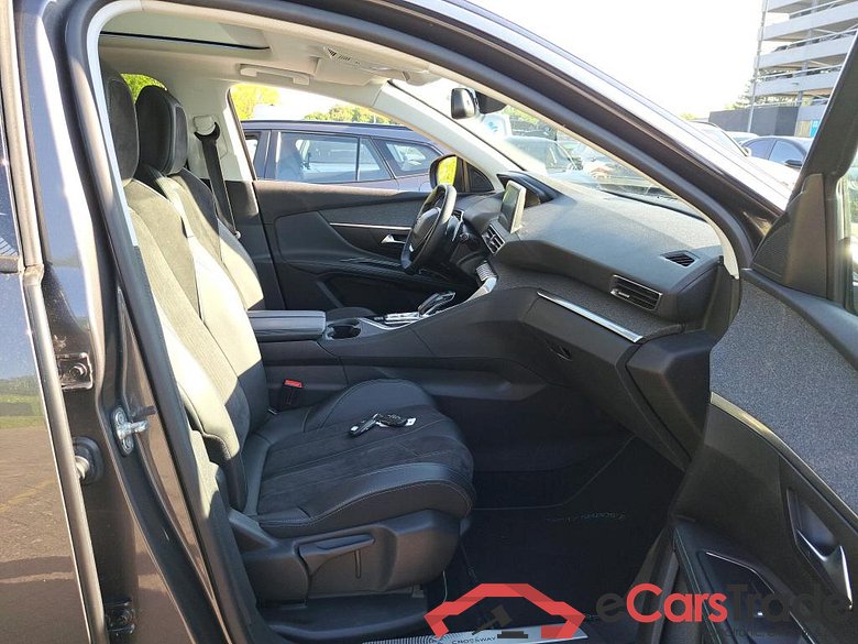 PEUGEOT - PEU 5008 1.2 PureTech 130PK EAT8 Crossway With Heated Seats & Drive Assist & Safety Plus & VisioPark II * PETROL * #3