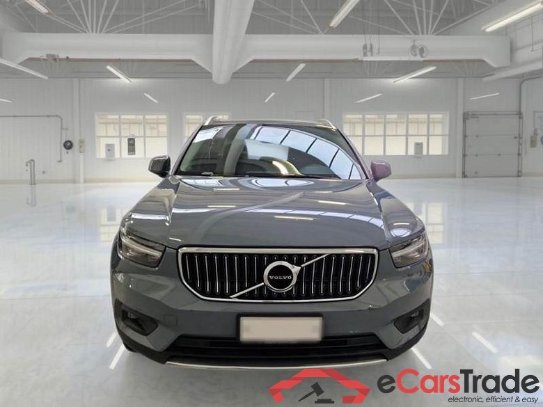 VOLVO XC40 / 2017 / 5P / SUV T5 PLUG-IN HYBRID AUTO RECH INSCRIP EXPR #6