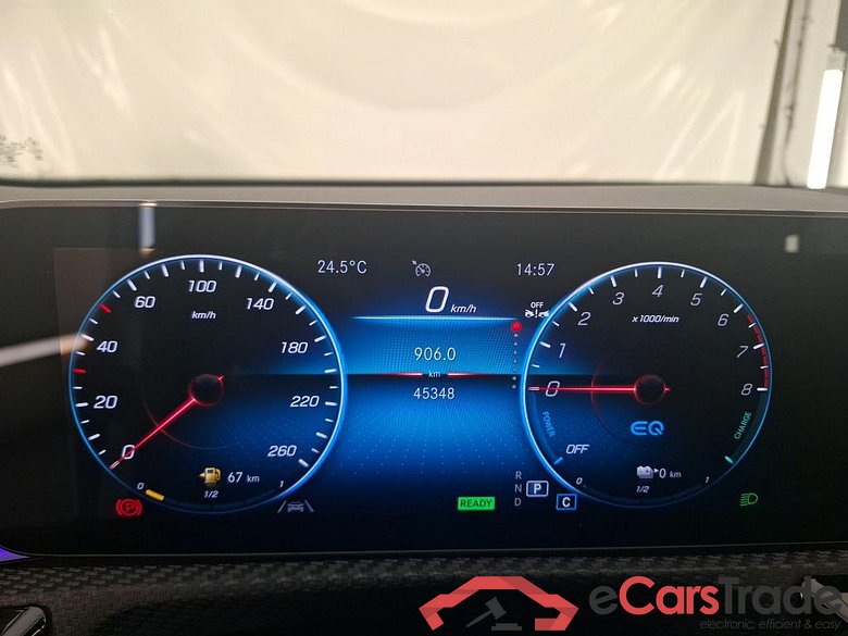 MERCEDES-BENZ Classe A Compact / 2018 / 5P / Berline A 250 e Business Line 8G-DCT #6