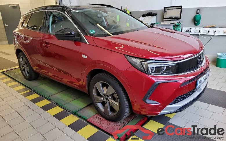 Opel Grandland (X)(2017->) DE - SUV5 1.5 D EU6d, Ultimate (EURO 6d), (Facelift) 2021 - 2022 #2