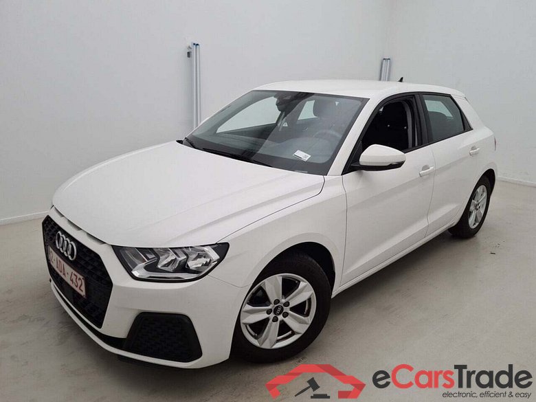 AUDI A1 1.0 25 TFSI #1