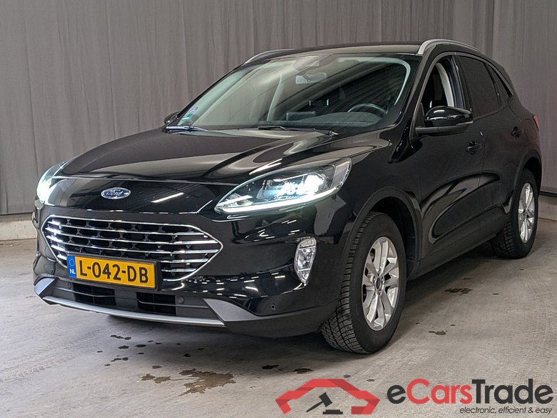 FORD Kuga 1.5 EcoB. Titanium #1