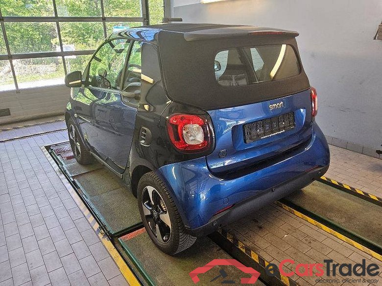 Smart fortwo cabrio (11.2015->) DE - Ca2 electric drive / EQ, EQ passion, (Facelift) 2019 - 2023 #4