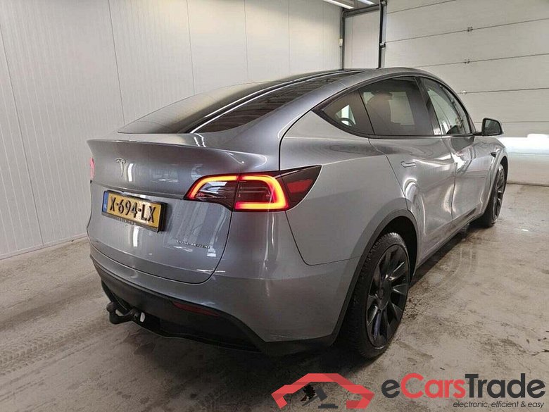 Tesla Model Y Long Range AWD 75kWh #2