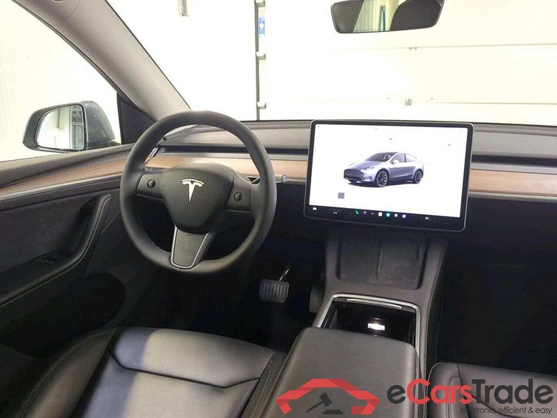 Tesla Model Y Long Range AWD 75kWh #3