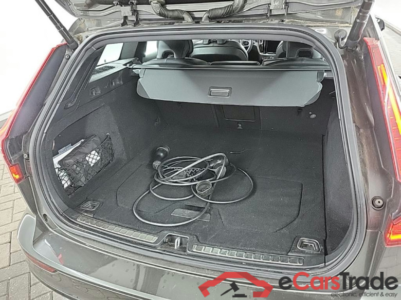 VOLVO V60 Recharge T8 AWD Automaat R-Design 5D 288kW #5