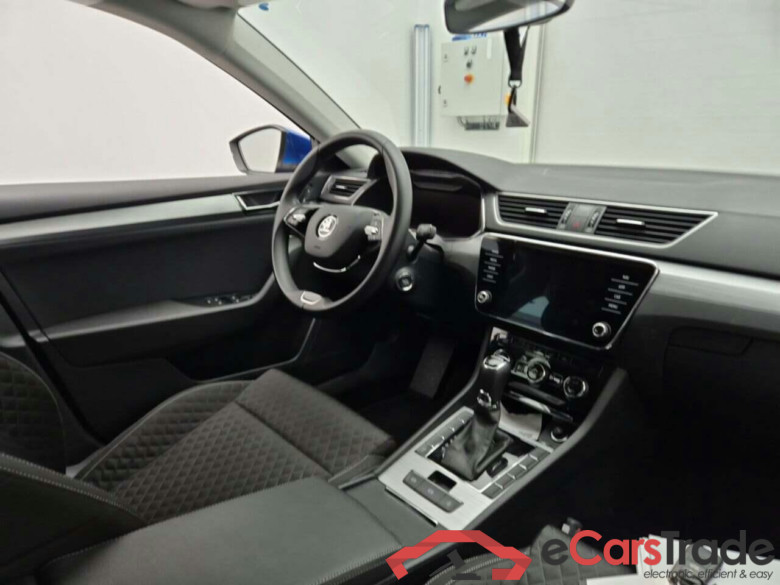 SKODA Superb Combi 1.5 TSI Business Ed. DSG #3