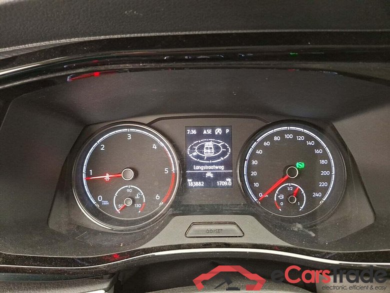 VOLKSWAGEN Transporter 2.0 TDI DC L2H1 DSG #4