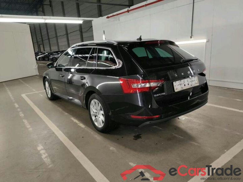 Skoda Superb Combi Superb Combi 2.0 CRTDI Clever+ 110kW/150pk  5D/P Man-6 #3