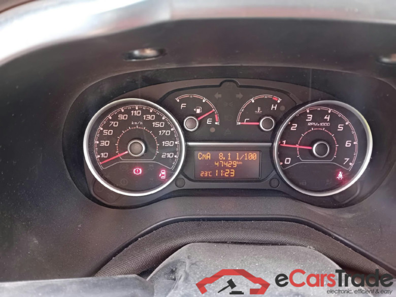 FIAT Doblò Cargo/2015/4P/furgón derivado de turismo Cargo SX 1.6 Mjet 77kW (105CV) #3