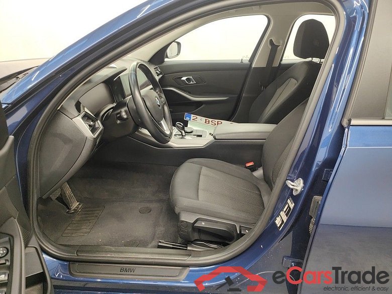 BMW 3 Reeks Berline 316dA (90 kW) 4d #3