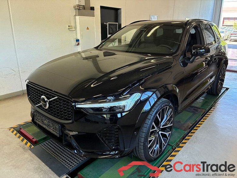 Volvo XC60 (03.2017->) DE - SUV5 B5 (Benzin) 2WD EU6d, R-Design Mild-Hybrid, (Facelift) 2021 - 2022 #1