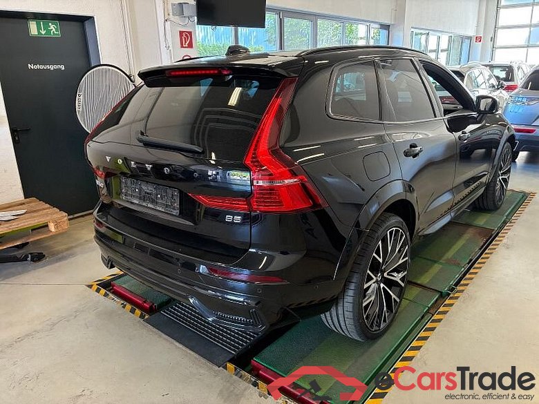 Volvo XC60 (03.2017->) DE - SUV5 B5 (Benzin) 2WD EU6d, R-Design Mild-Hybrid, (Facelift) 2021 - 2022 #3