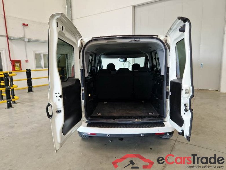 FIAT DOBLÒ CARGO / 2014 / 5P / COMBI CH1 LOUNGE 1.6 MJET 105CV E6D N1 #5
