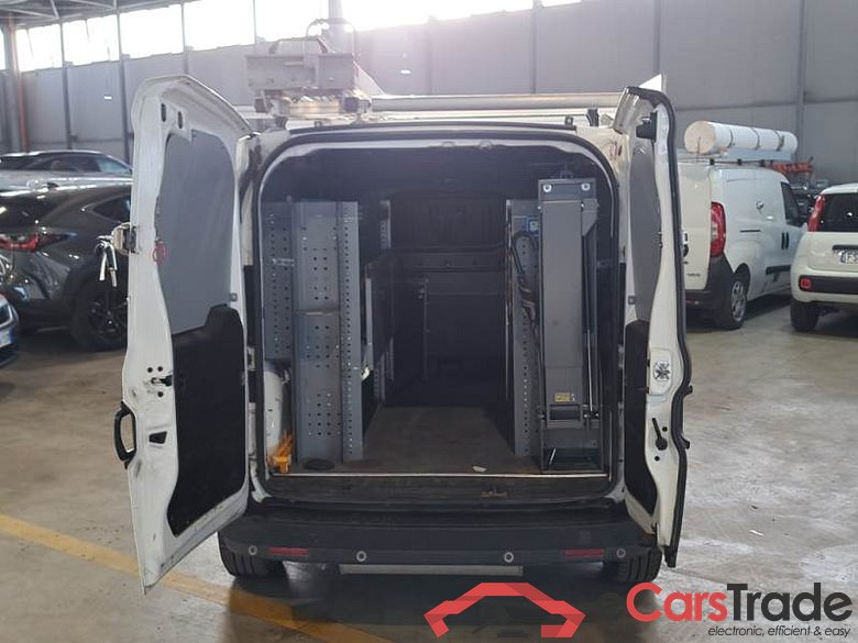 FIAT DOBLÒ CARGO 2015 4 PORTE CARGO 1.4 T-JET NATURAL POWER MAXI SX E6 #4